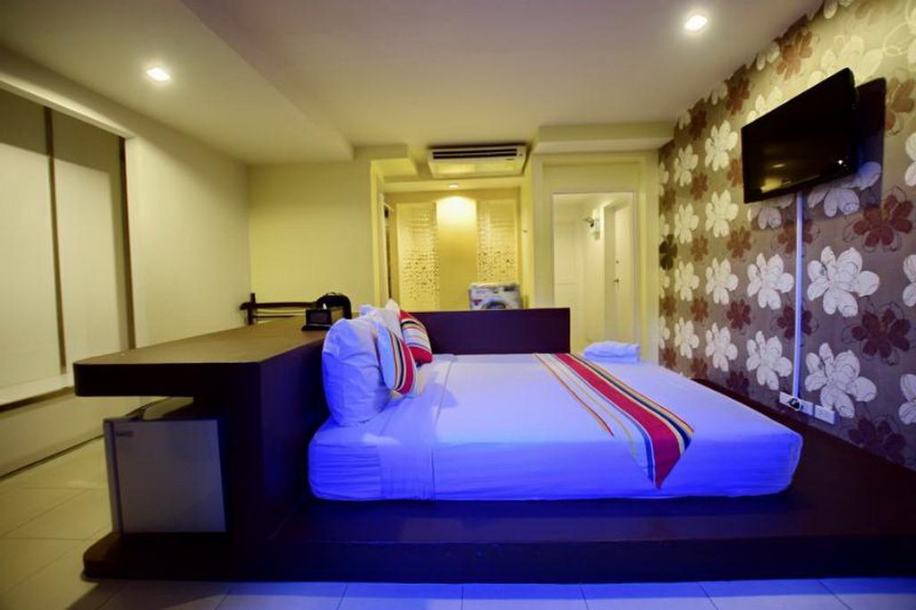 Franjipani Resort 华欣 外观 照片